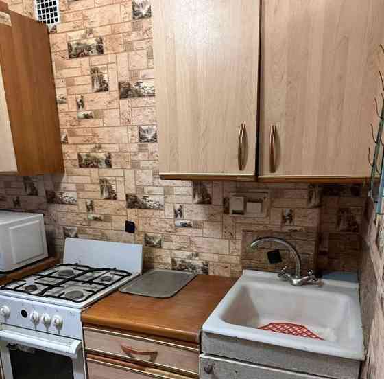 Сдам 2комнатную квартиру с обычным ремонтом в Ленинском районе. Ориентир мкрн Звёздный. Донецк