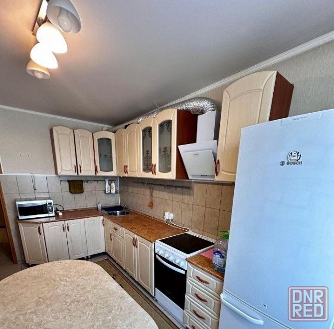 Сдаю однокомнатную квартиру 39 м2 этаж 4, город Донецк, Киевский район Донецк - изображение 1