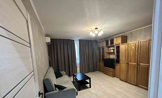 Сдаю однокомнатную квартиру в Ленинском районе Донецка, ориентир: Цирк. Донецк