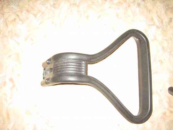 Универсальные подлокотники "Самба" для офисного кресла Донецк