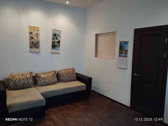 Продам 2 -х комн студия площадь Ленина сталинка Донецк