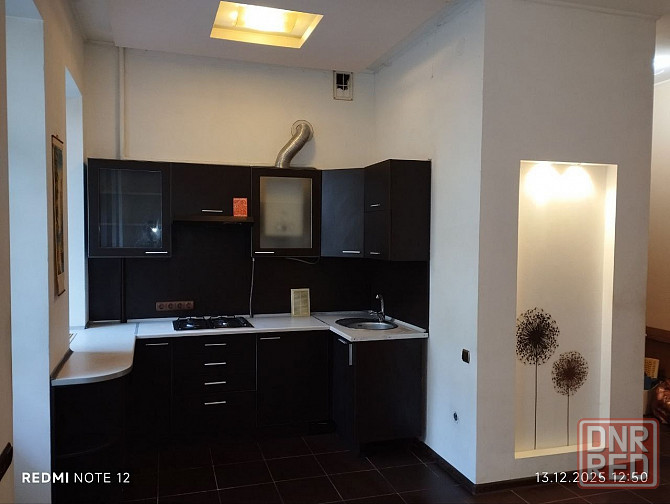 Продам 2 -х комн студия площадь Ленина сталинка Донецк - изображение 1