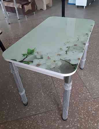 Новый стол обеденный стекло Макеевка
