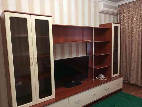 сдам 1-ком квартиру в калинин. р-не, ул. харитонова, евро, есть все. Донецк