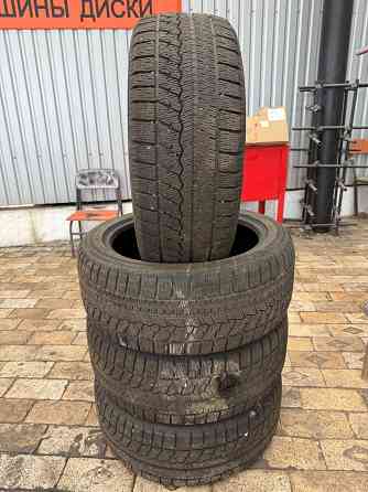 продам зимнюю резину R18 235/45 Донецк