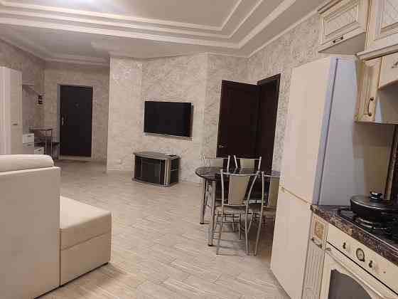 Собственник!!! Вода 24/7 Сдам 3-х комнатную квартиру студию 80 м². Калининский р-н Безалкогольный Донецк