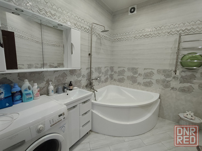 Собственник!!! Вода 24/7 Сдам 3-х комнатную квартиру студию 80 м². Калининский р-н Безалкогольный Донецк - изображение 10