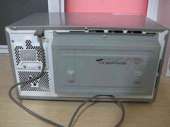 Микpоволновaя пeчь Samsung G2739NR Донецк