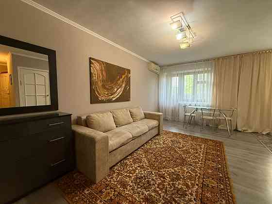 Сдам 2 ком.кв. Ворошиловский район, центр, проспект Ильича, Сбербанк, Макаров. площадь Ленина Донецк