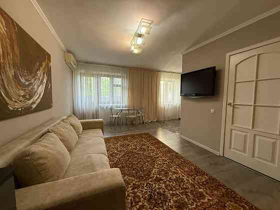 Сдам 2 ком.кв. Ворошиловский район, центр, проспект Ильича, Сбербанк, Макаров. площадь Ленина Донецк