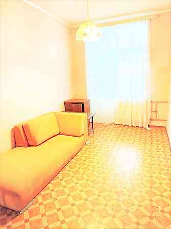 2-х комн. сталинка в центре Донецка, пр. Театральный/50-летия Ссср. Донецк