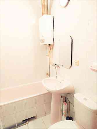 2-х комн. сталинка в центре Донецка, пр. Театральный/50-летия Ссср. Донецк