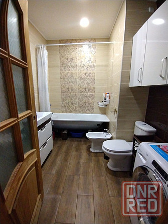 Сдаётся 2-х комнатная квартира в Ленинском районе, ул. Ивана Ткаченко Донецк - изображение 6