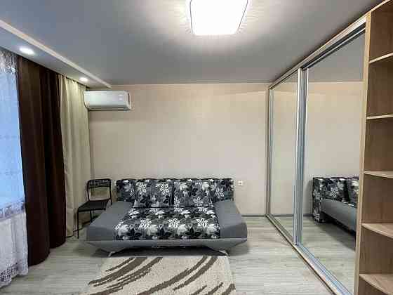 Сдается 1-комнаьная квартира в Кировском районе , мкрн Мирный Донецк