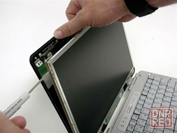 Замена матрицы экрана ноутбука, сервис "рембук" (арт-6669) Макеевка - изображение 1