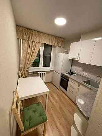 Сдам Двухкомнатную квартиру Расположена в Калининском районе по ул. Ильича Донецк