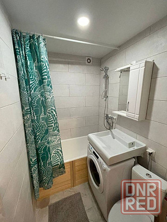 Сдам Двухкомнатную квартиру Расположена в Калининском районе по ул. Ильича Донецк - изображение 1