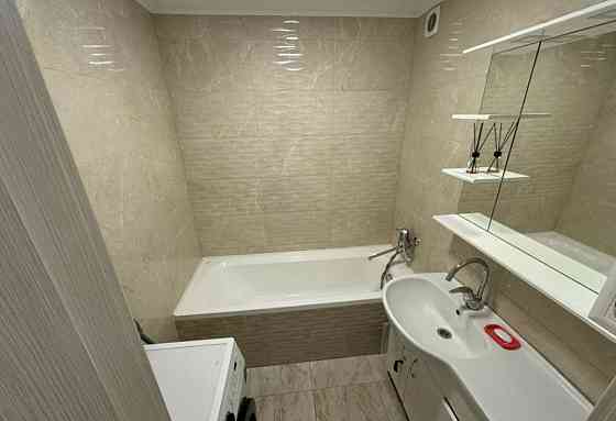 Сдам двухкомнатную квартиру в центре мариуполя. Мариуполь