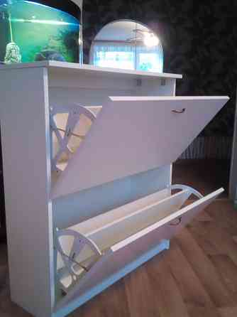 продам тумбочку для обуви Донецк