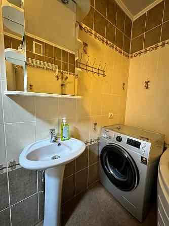 Сдаётся однокомнатная квартира. Стандартный ремонт. Калининский р-н. Бульвар Шевченко. Донецк