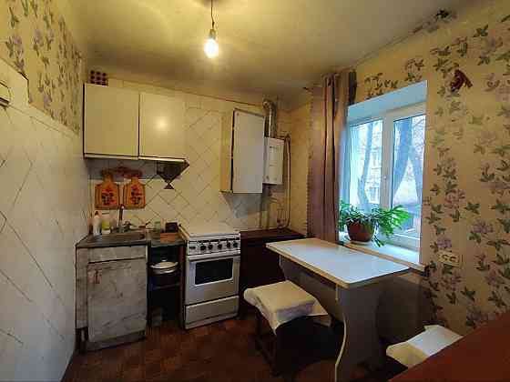 Продам 3-х ком. квартиру в Куйбышевском р-не Донецка. Док. Донецк