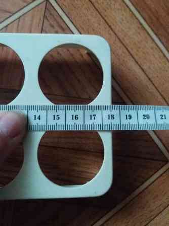 Продам полку подставку для хранения яиц Донецк