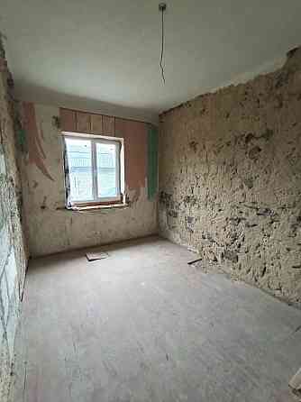 Продам 3-х комнатную крупногабаритную квартиру Харцызск