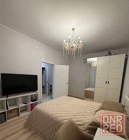 Сдаю однокомнатную квартиру в Буденовском районе Донецка напротив ледовой аренды "Алмаз". Донецк - изображение 5