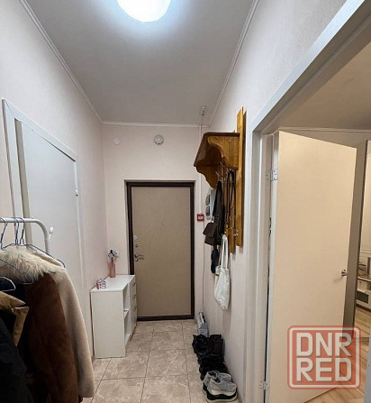 Сдаю однокомнатную квартиру в Буденовском районе Донецка напротив ледовой аренды "Алмаз". Донецк - изображение 4