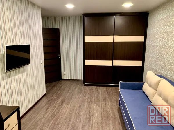 Сдается однокомнатная квартира в Кировском районе на Оборонной (Текстильщик). Донецк - изображение 2