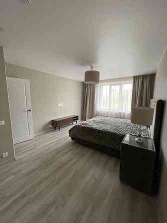 Сдам Однокомнатную квартиру. Расположена в Ворошиловском районе парк кованных фигур Донецк