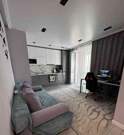 Сдаю однокомнатную квартиру в Киевском районе Донецка на шахтерской площади. Донецк