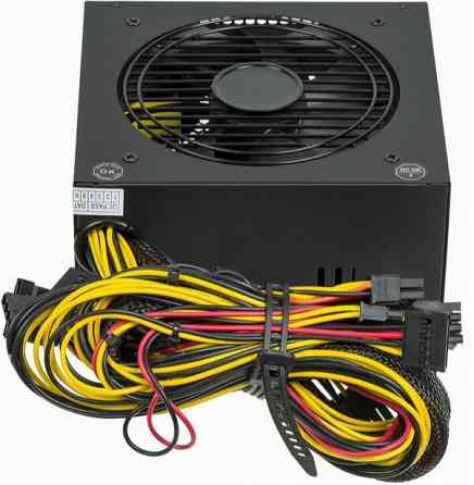 Блок питания Formula Atx 450w Formula-Ap450-80 80 Plus White (20+4pin) Apfc 120mm Fan 7xsata Rtl (ар Макеевка