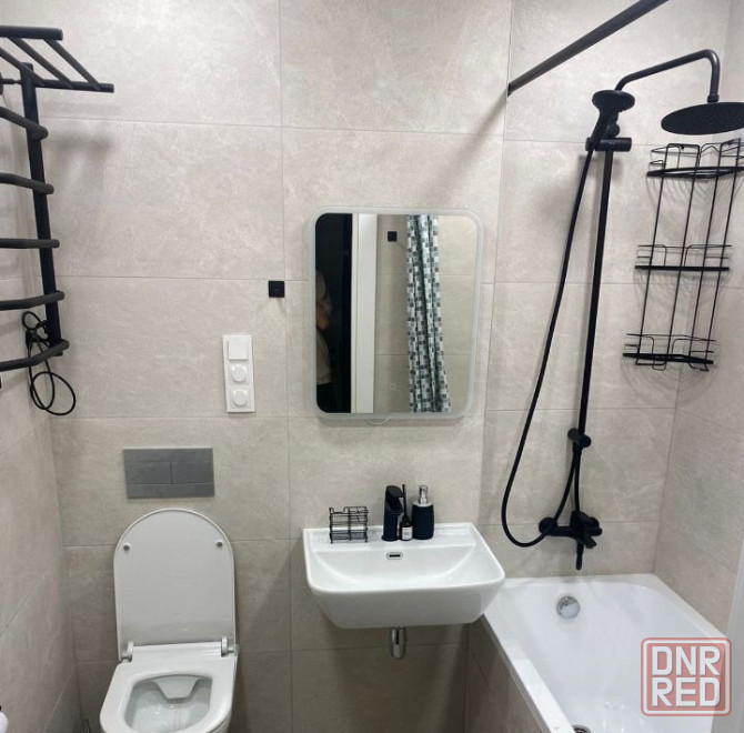 Сдам жилье в Ленинском районе на Уор имени Сергея Бубки Донецк - изображение 4