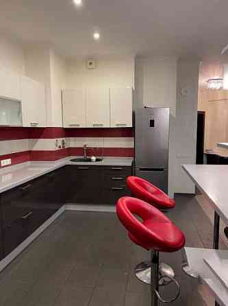 Продаю 2-х комнатную квартиру в Калининском районе, пр. Ильича Донецк