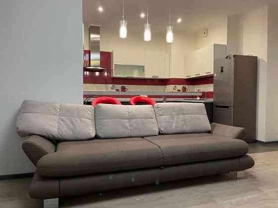 Продаю 2-х комнатную квартиру в Калининском районе, пр. Ильича Донецк