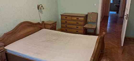 Продаю 4-х комнатную квартиру в Ворошиловском районе, ул. Артема Донецк