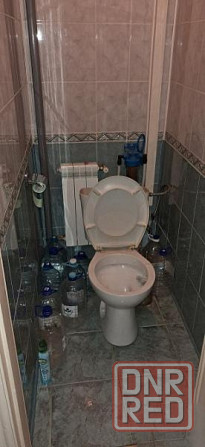 Продаю 4-х комнатную квартиру в Ворошиловском районе, ул. Артема Донецк - изображение 8