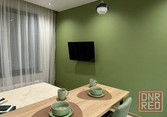 Сдается просторная студия (24м2) Этаж: 8/9 Район: Ворошиловский Донецк - изображение 1