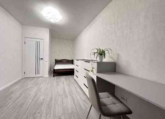 Мариуполь центр Нахимова одноком без доплат Мариуполь