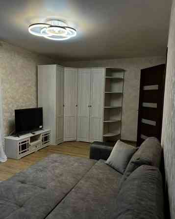 Сдается светлая и уютная трехкомнатная квартира с евроремонтом (30м2) Этаж: 4/9 Донецк