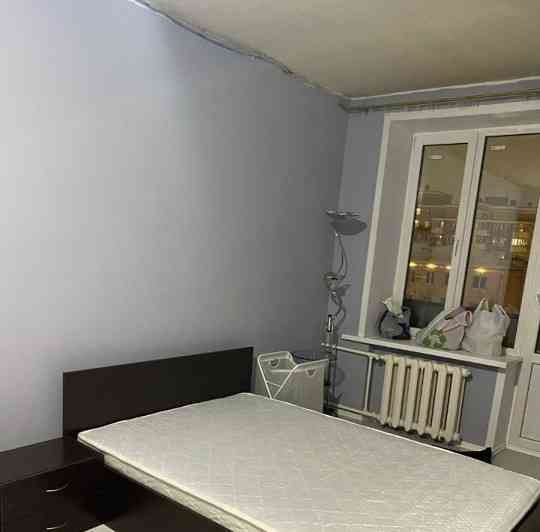 Сдается просторная двухкомнатная квартира с косметическим ремонтом (42м2) Донецк