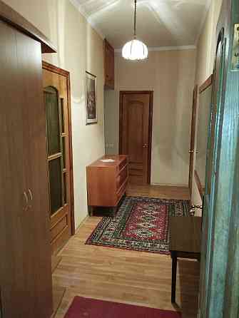 Впервые и на длительный срок предлагаем 2-хкомнатную квартиру семье Донецк