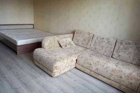 Сдается светлая и уютная трехкомнатная квартира с евроремонтом (30м2) Этаж: 8/9 Донецк