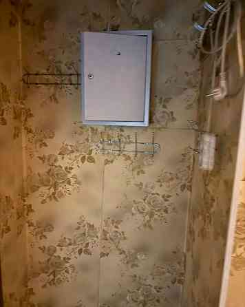 Сдается: Просторная и чистая однокомнатная квартира Этаж: 4/9 Район: Кировский Донецк