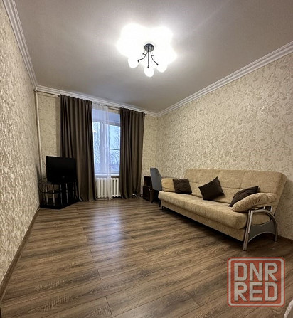 Сдам однокомнатную квартиру в Кировском районе, третий этаж Донецк - изображение 1