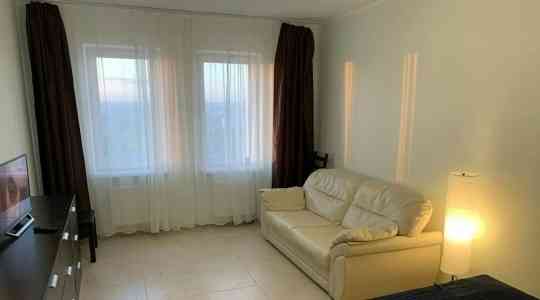 Сдаётся 1-к квартира в Калининском районе Донецка, на Цусимской улице. Донецк