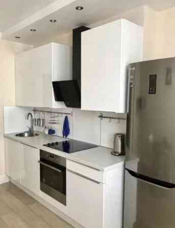 Сдается просторная двухкомнатная квартира (48 м2) Этаж: 8/9 Донецк