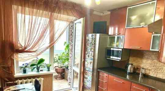 Сдаётся двухкомнатная квартира в Ленинском районе Донецка, на Цирке, Донецк