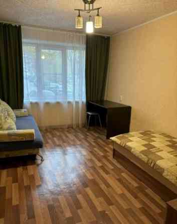 Сдается: 3 комнатная квартира Этаж: 1/9 Район: Калининский Район Донецк